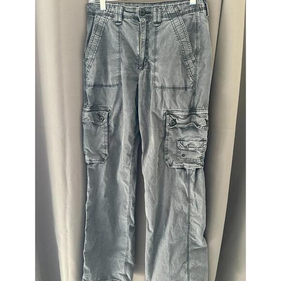 American Eagle Cargo Pants – Gray – Size 6 – Utility Style - Picture 1 of 9